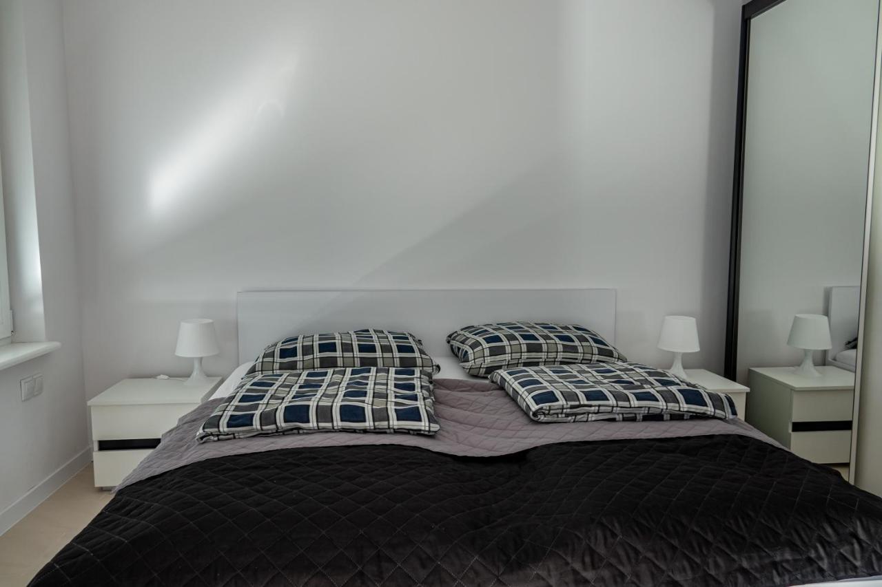 Nowy Apartament Z Duzym Tarasem I Parkingiem 슈비노우이스쳬 외부 사진